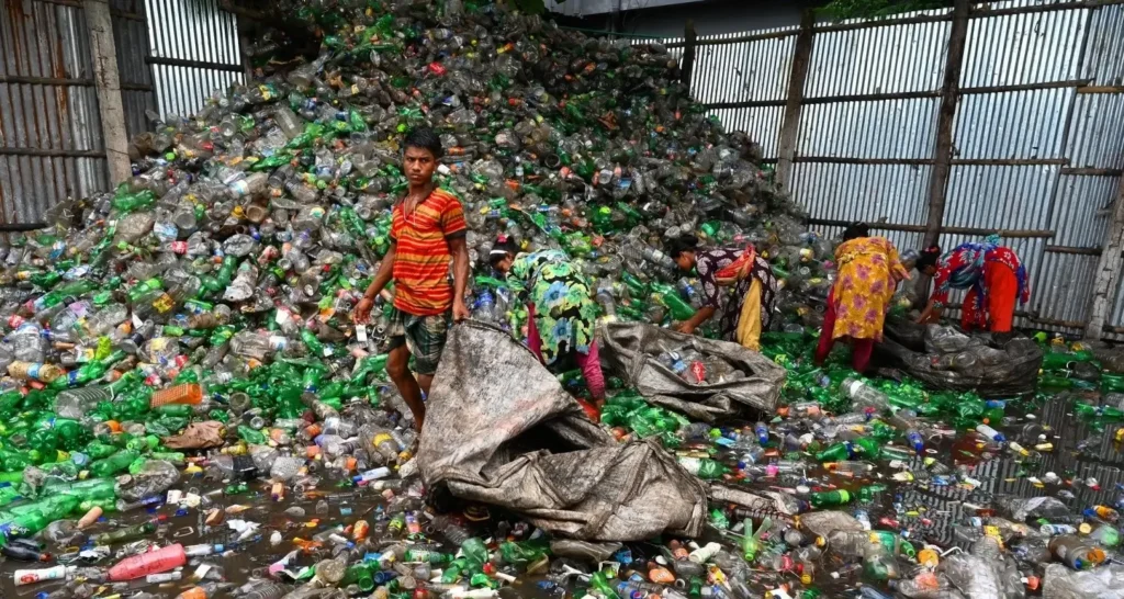 Awe-inspiring illustration of child rights in the workplace, showcasing a luminous, sun-dappled factory interior. In the foreground, a group of children, their faces beaming with hope, work diligently at their stations, their small hands expertly handling the tools of their trade. The middle ground reveals a panoramic view of the bustling production floor, where every child is granted fair wages, safe working conditions, and the opportunity to learn and grow. The background is a tapestry of windows, flooding the scene with a warm, golden glow, symbolizing the bright future that awaits these young workers. Captured through a wide-angle lens, this image conveys a profound sense of dignity, empowerment, and the unwavering commitment to protecting the rights of minors in the workplace. Awe-inspiring illustration of child rights in the workplace, showcasing a luminous, sun-dappled factory interior. In the foreground, a group of children, their faces beaming with hope, work diligently at their stations, their small hands expertly handling the tools of their trade. The middle ground reveals a panoramic view of the bustling production floor, where every child is granted fair wages, safe working conditions, and the opportunity to learn and grow. The background is a tapestry of windows, flooding the scene with a warm, golden glow, symbolizing the bright future that awaits these young workers. Captured through a wide-angle lens, this image conveys a profound sense of dignity, empowerment, and the unwavering commitment to protecting the rights of minors in the workplace.
